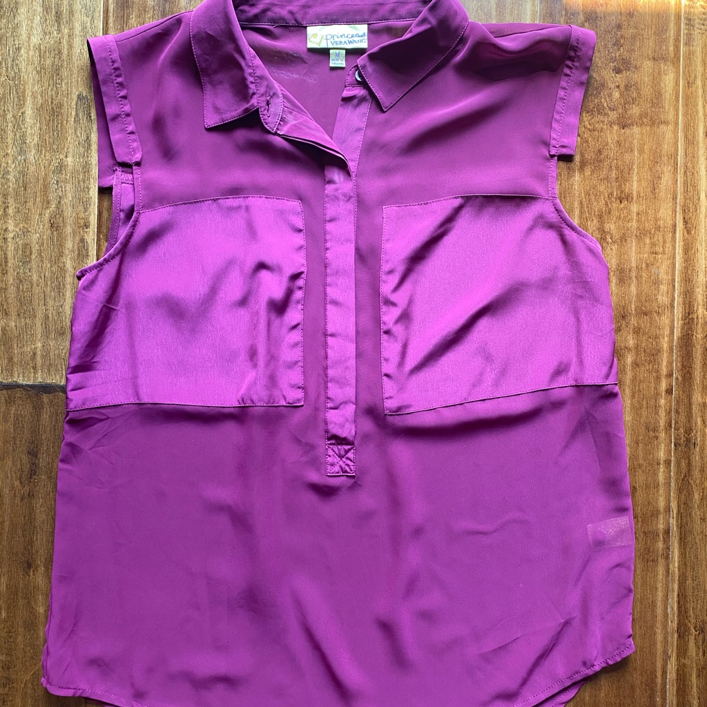 Collared Button Tank